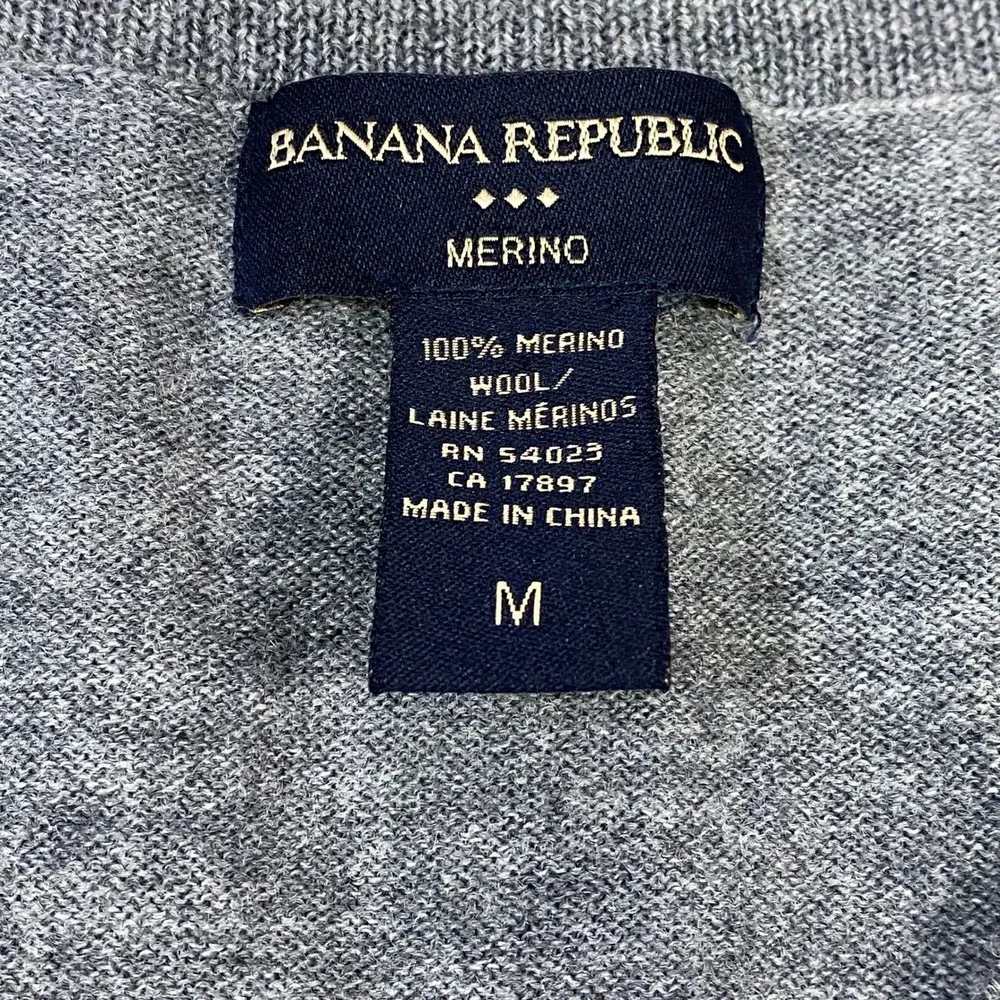 Banana Republic‎ Sweater Vest Mens M Merino Wool Classic Fit Grey Quiet Luxury